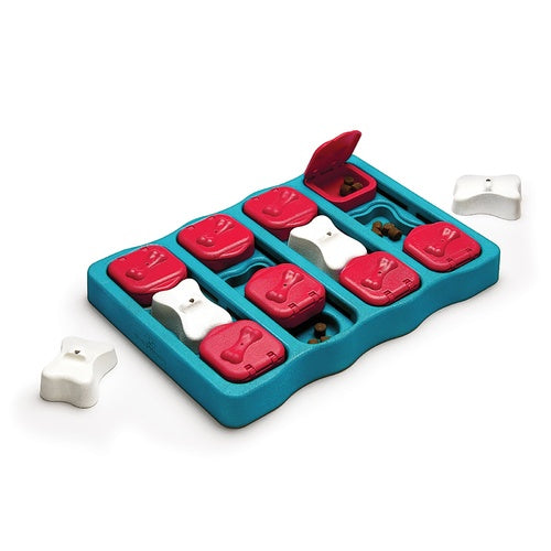 NINA OTTOSSON - Dog Brick Blue Puzzle Toy
