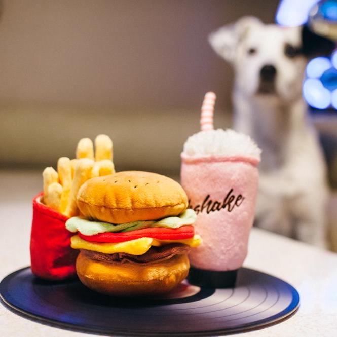 PLAY - American Classic Barky Burger Plush Toy